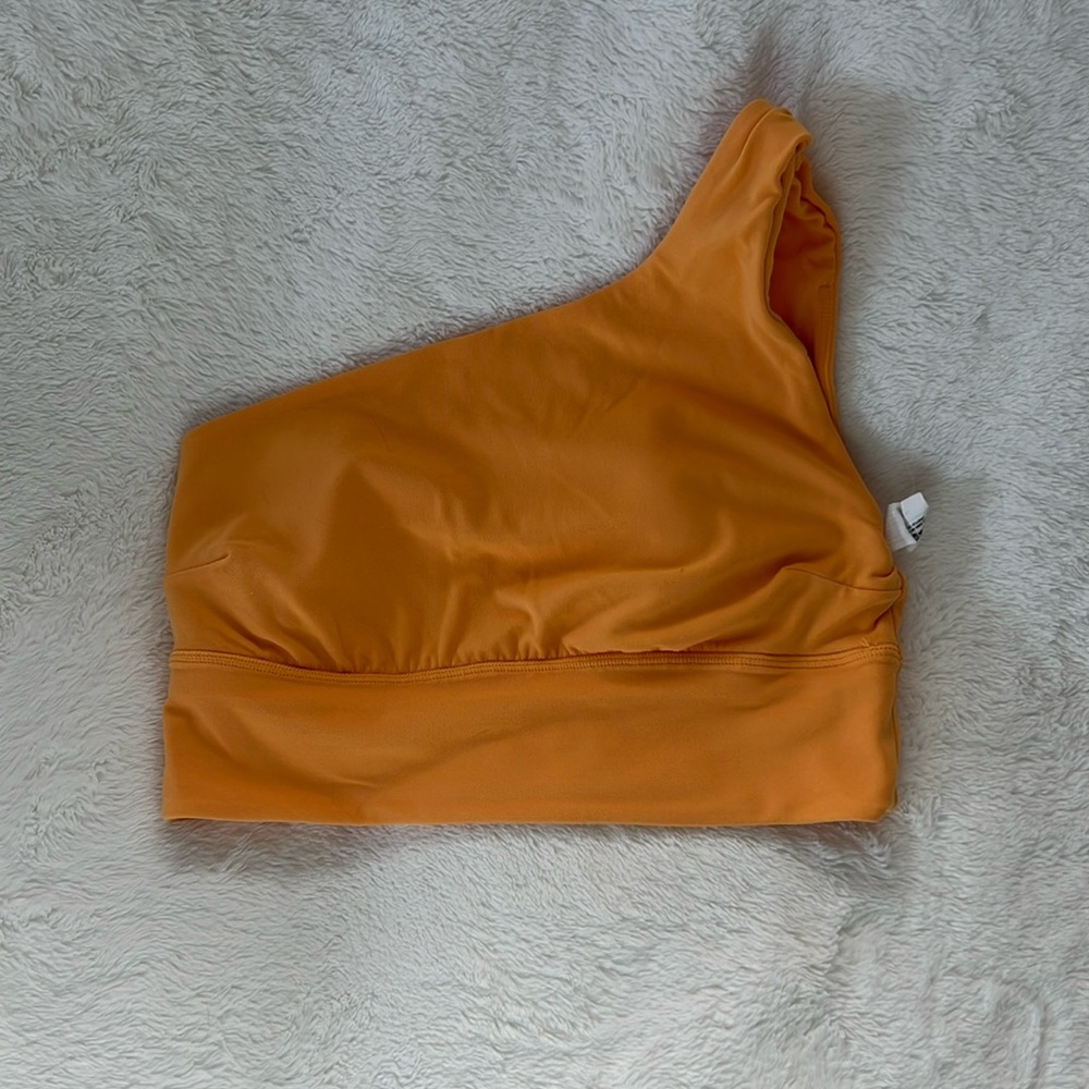 Lululemon Asymmetrical Bra Size 8 color Yellow